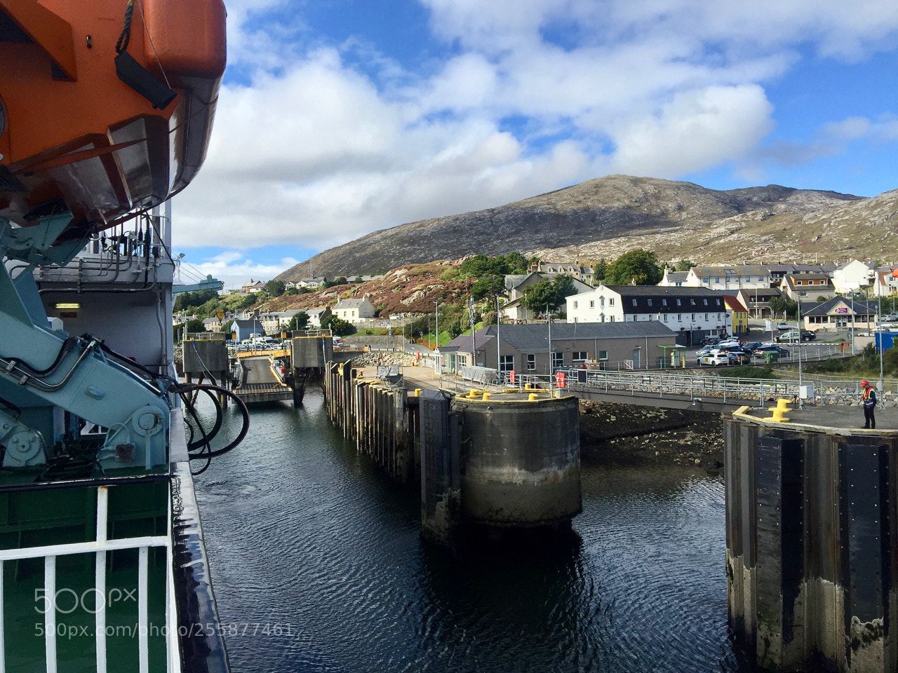 Apple iPhone 6 Plus sample photo. Mv hebrides berthing at photography
