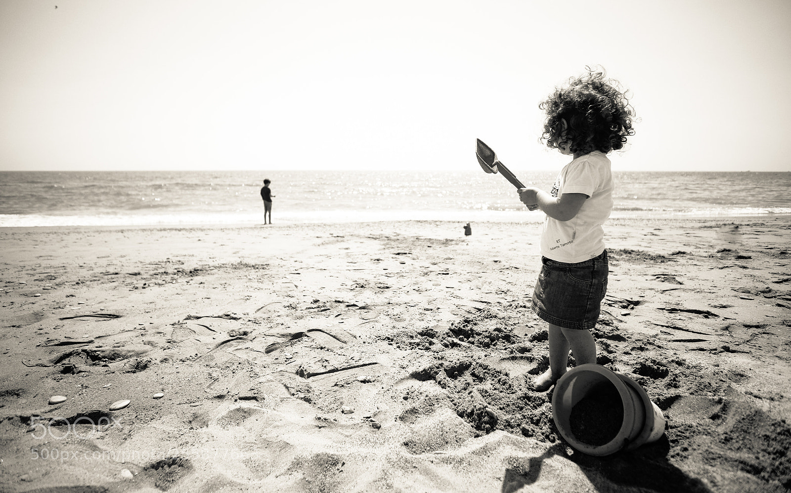 Fujifilm X-T10 sample photo. To watch her contemplative photography