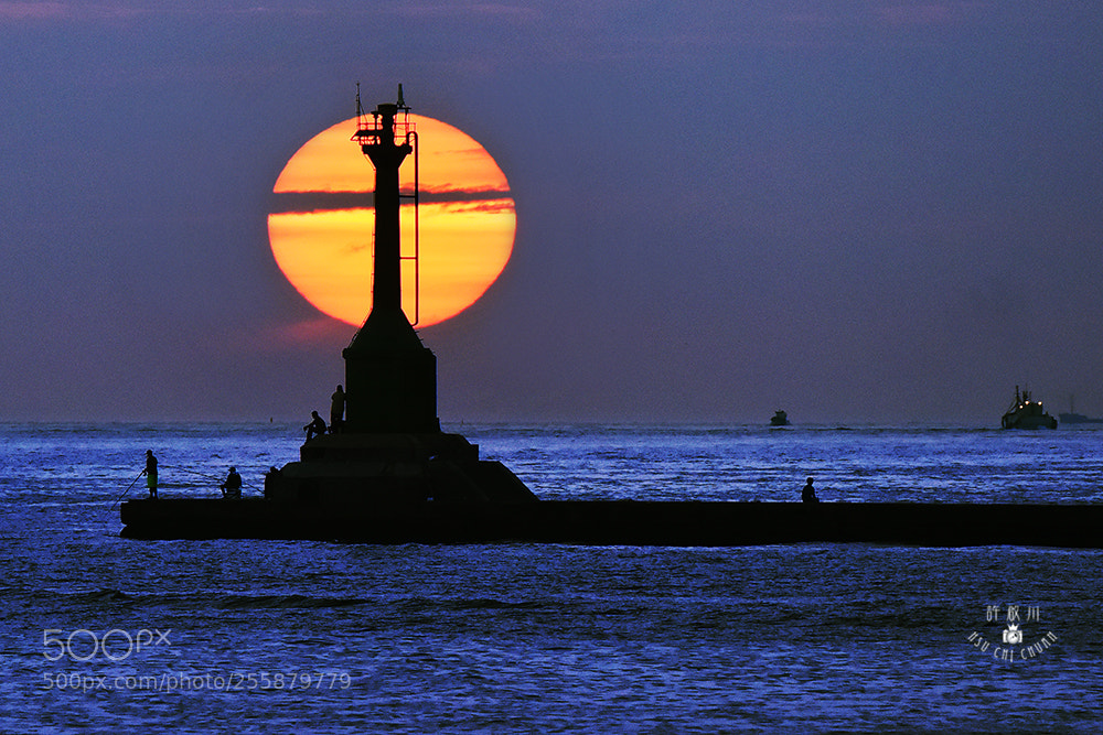 Nikon D810 sample photo. 夕陽十字架 photography