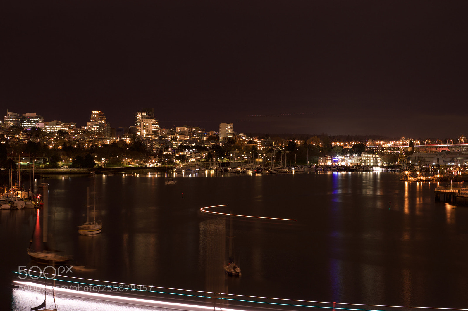Nikon D3200 sample photo. Time stop in this photography