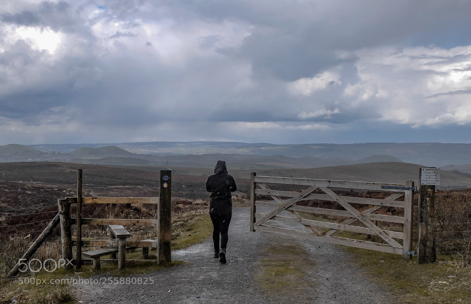 Fujifilm X30 sample photo. Hike in hail stones photography