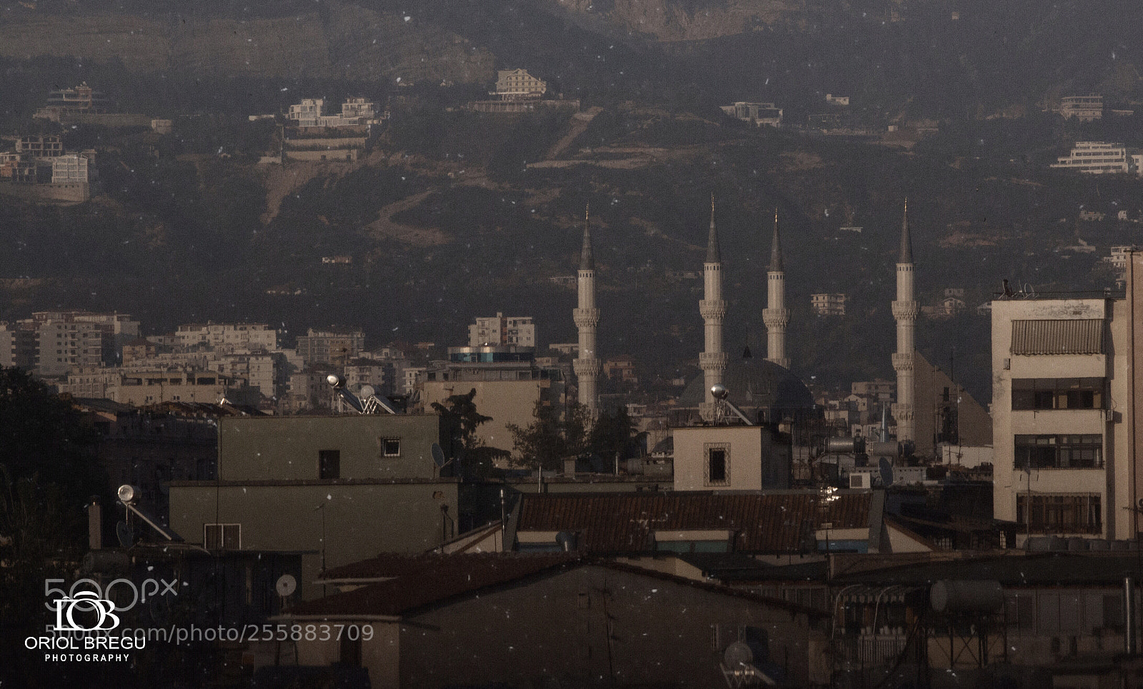 Canon EOS 500D (EOS Rebel T1i / EOS Kiss X3) sample photo. Tirane 23.04.2018 photography
