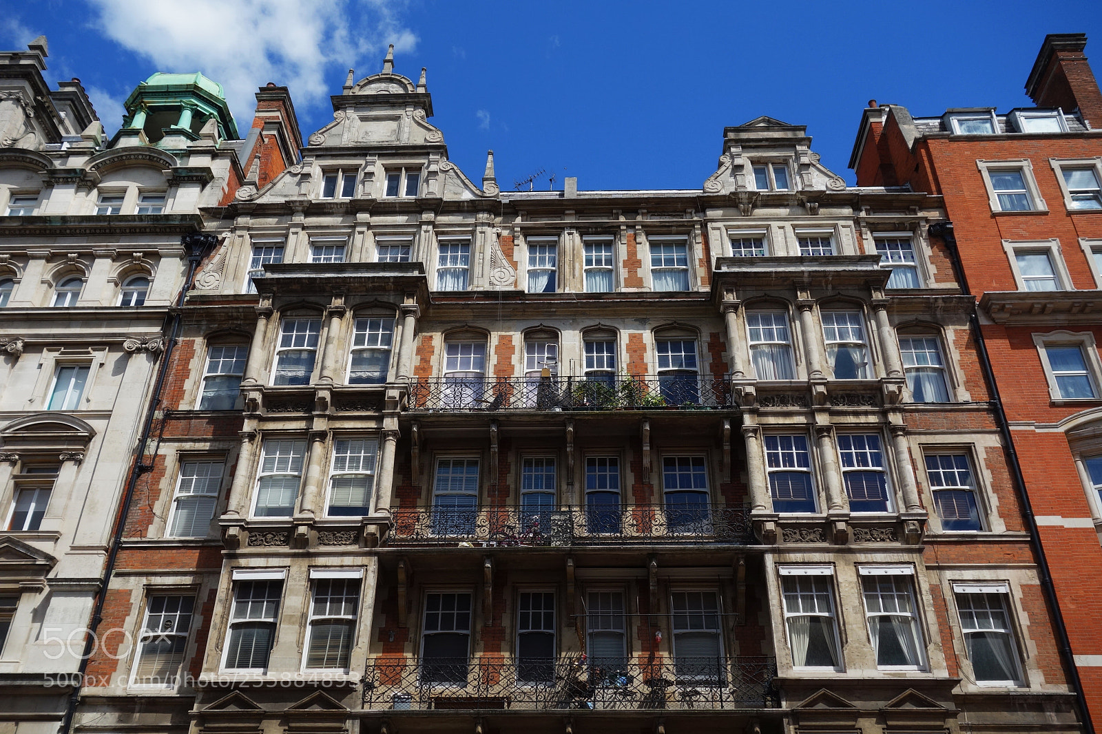 Sony Cyber-shot DSC-RX100 sample photo. Bloomsbury, russel sq, london photography