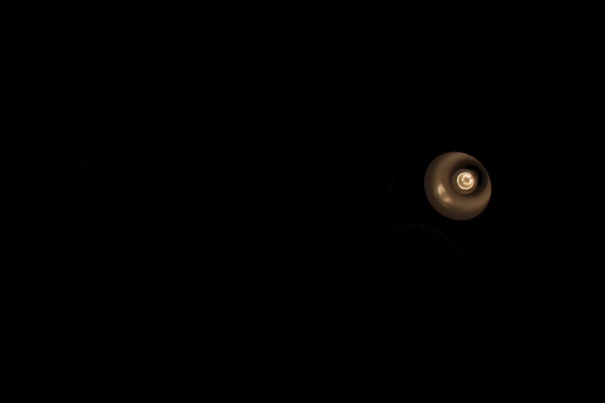 Canon EF-S 18-55mm F3.5-5.6 II sample photo. Light photography