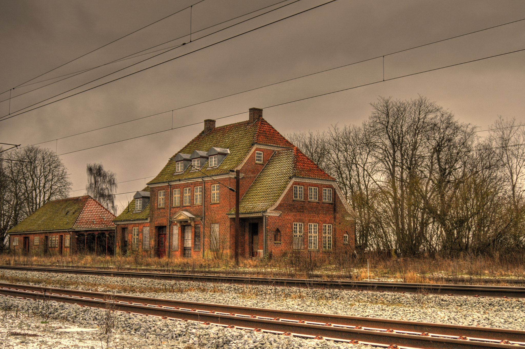 Nikon D300 sample photo. Abandoned railwaistation in denmark photography
