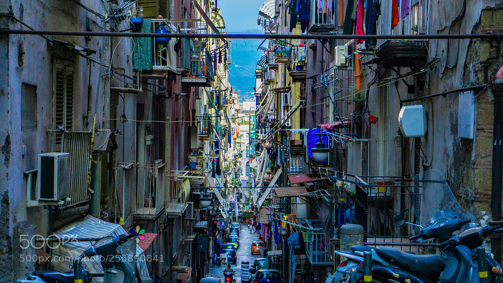 Sony a6000 sample photo. Quartieri spagnoli photography