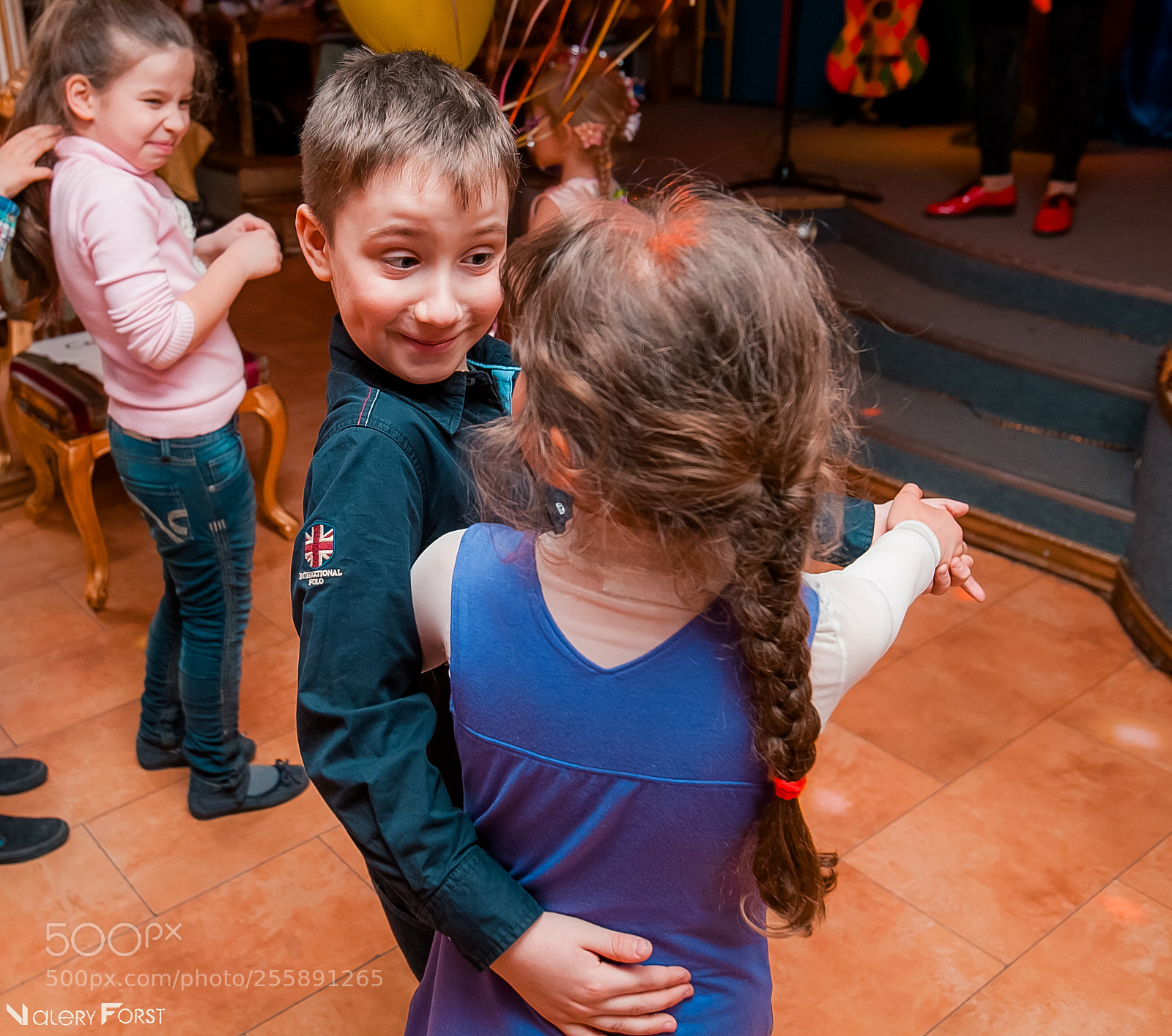 Canon EOS 5D Mark II sample photo. Children's shooting photography