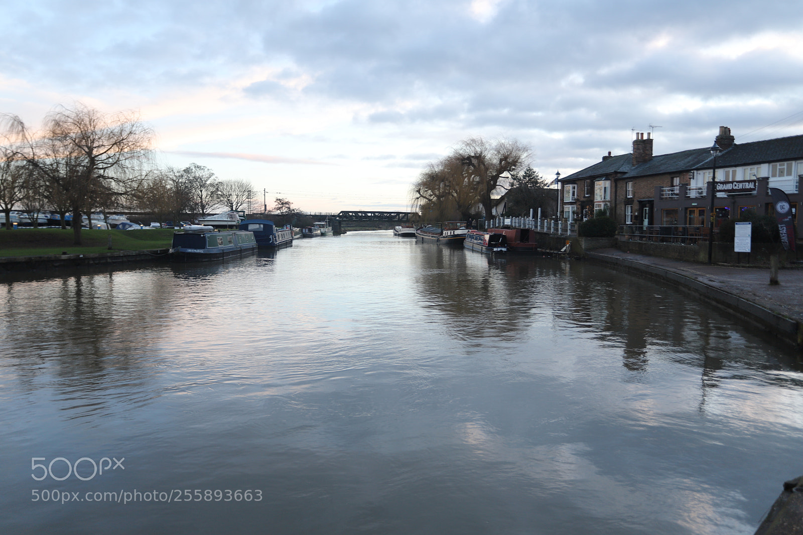 Canon EOS 6D Mark II sample photo. In and around ely photography
