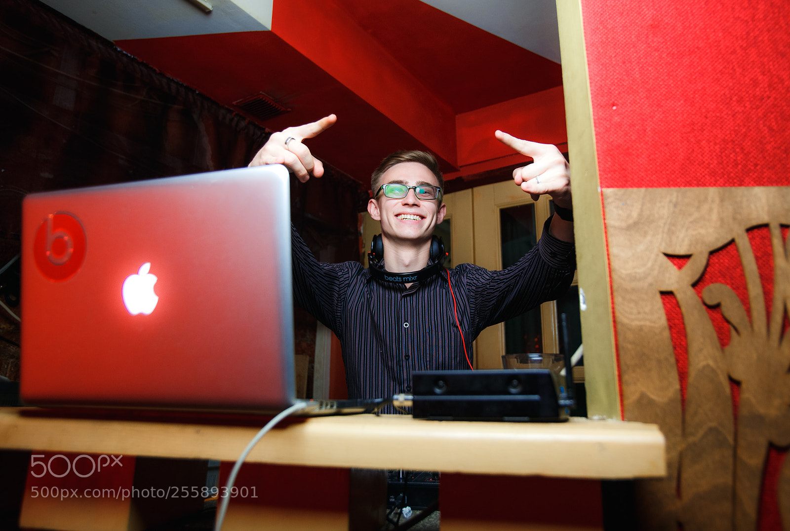 Canon EOS 6D sample photo. Private reporting photography