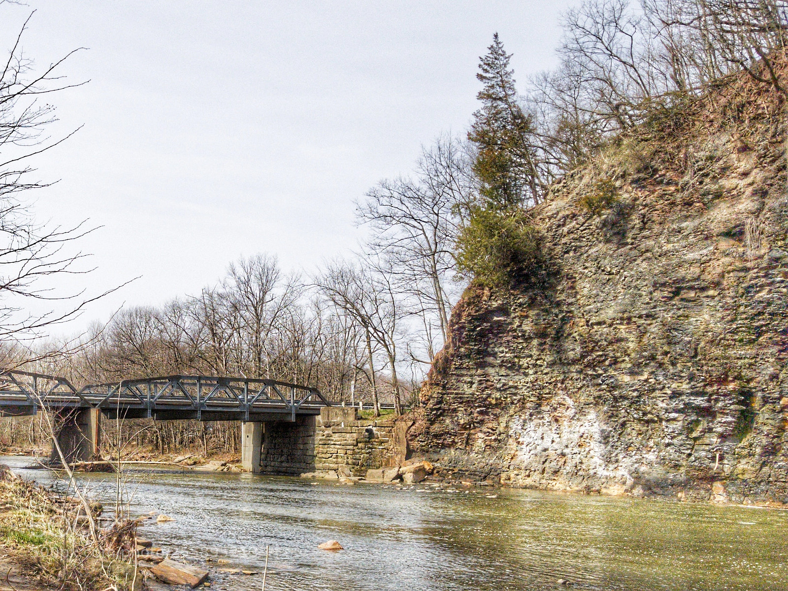 Samsung Galaxy S8+ sample photo. River_bed_bridge photography