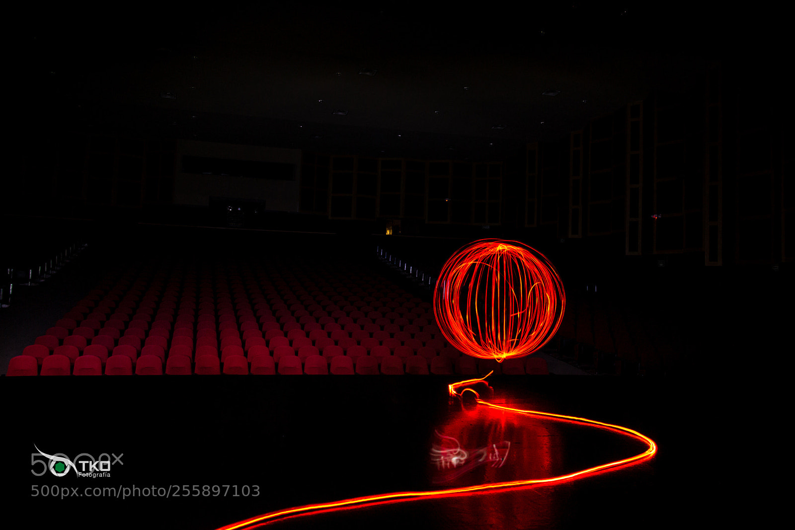 Canon EOS 70D sample photo. Red spin photography