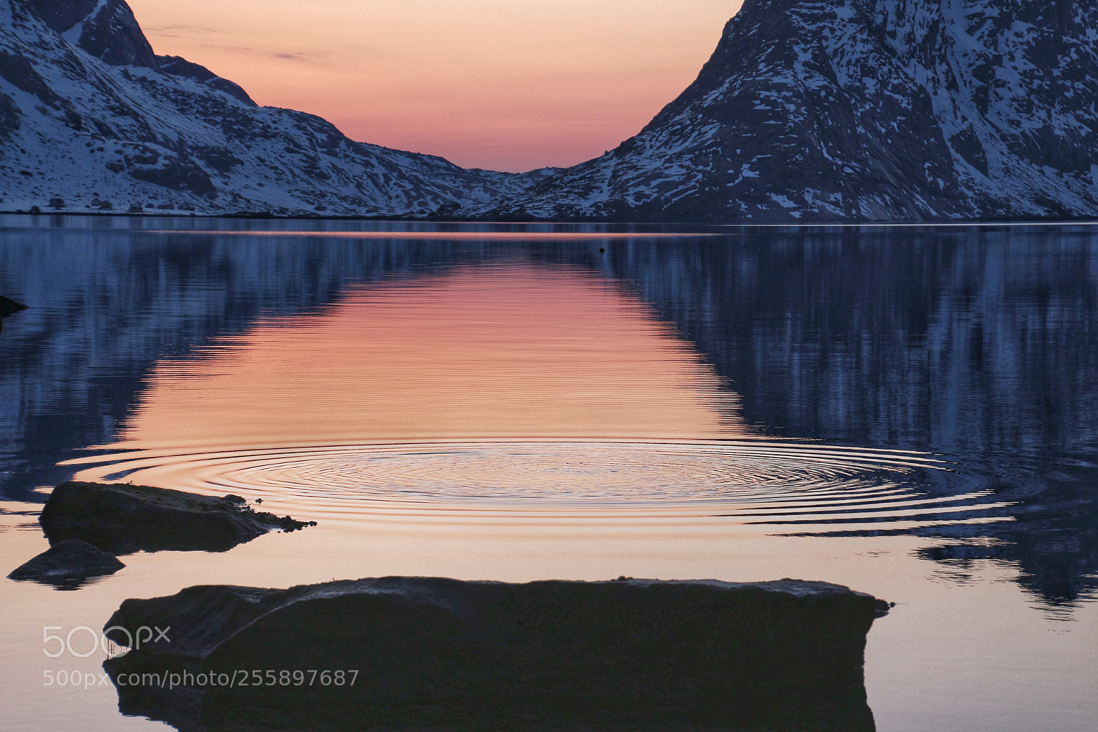 Canon EOS 700D (EOS Rebel T5i / EOS Kiss X7i) sample photo. April light reinefjorden photography