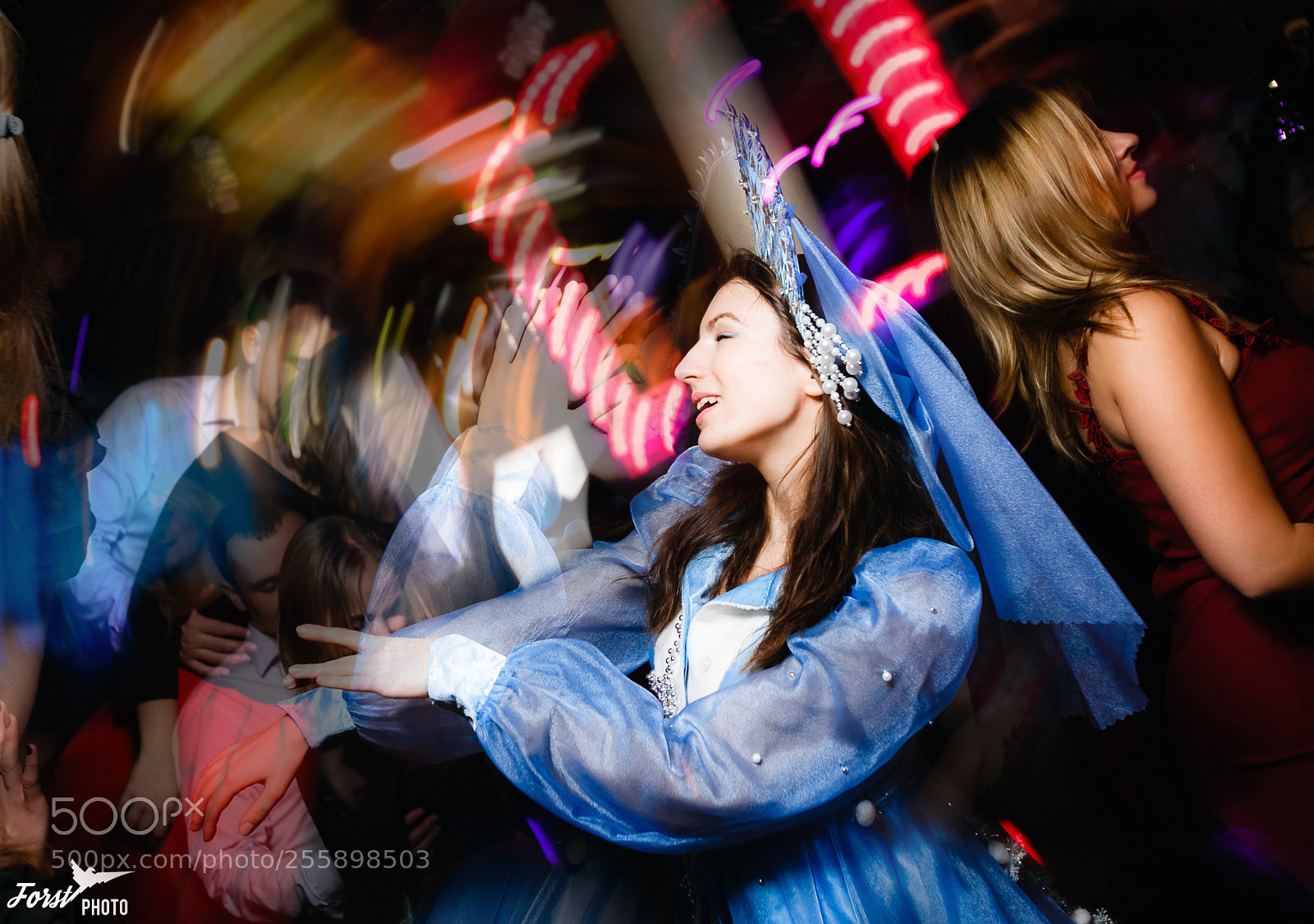 Canon EOS 6D sample photo. Nightclub photography