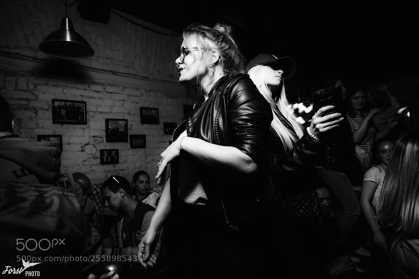 Canon EOS 6D sample photo. Nightclub photography