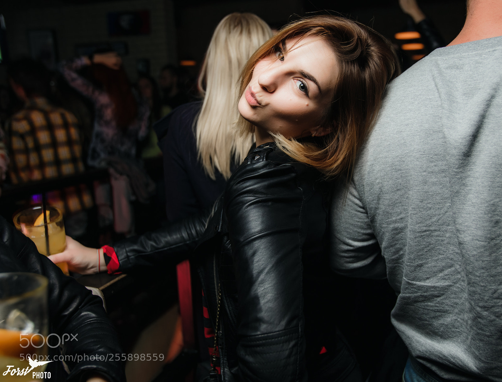 Canon EOS 6D sample photo. Nightclub photography