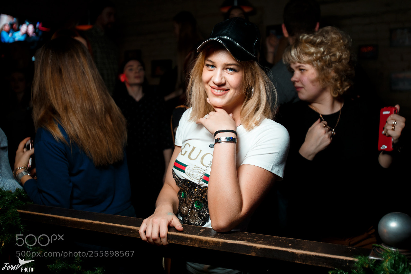 Canon EOS 6D sample photo. Nightclub photography