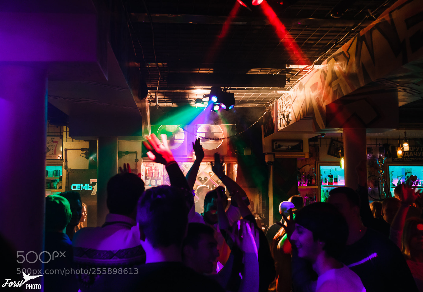 Canon EOS 6D sample photo. Nightclub photography