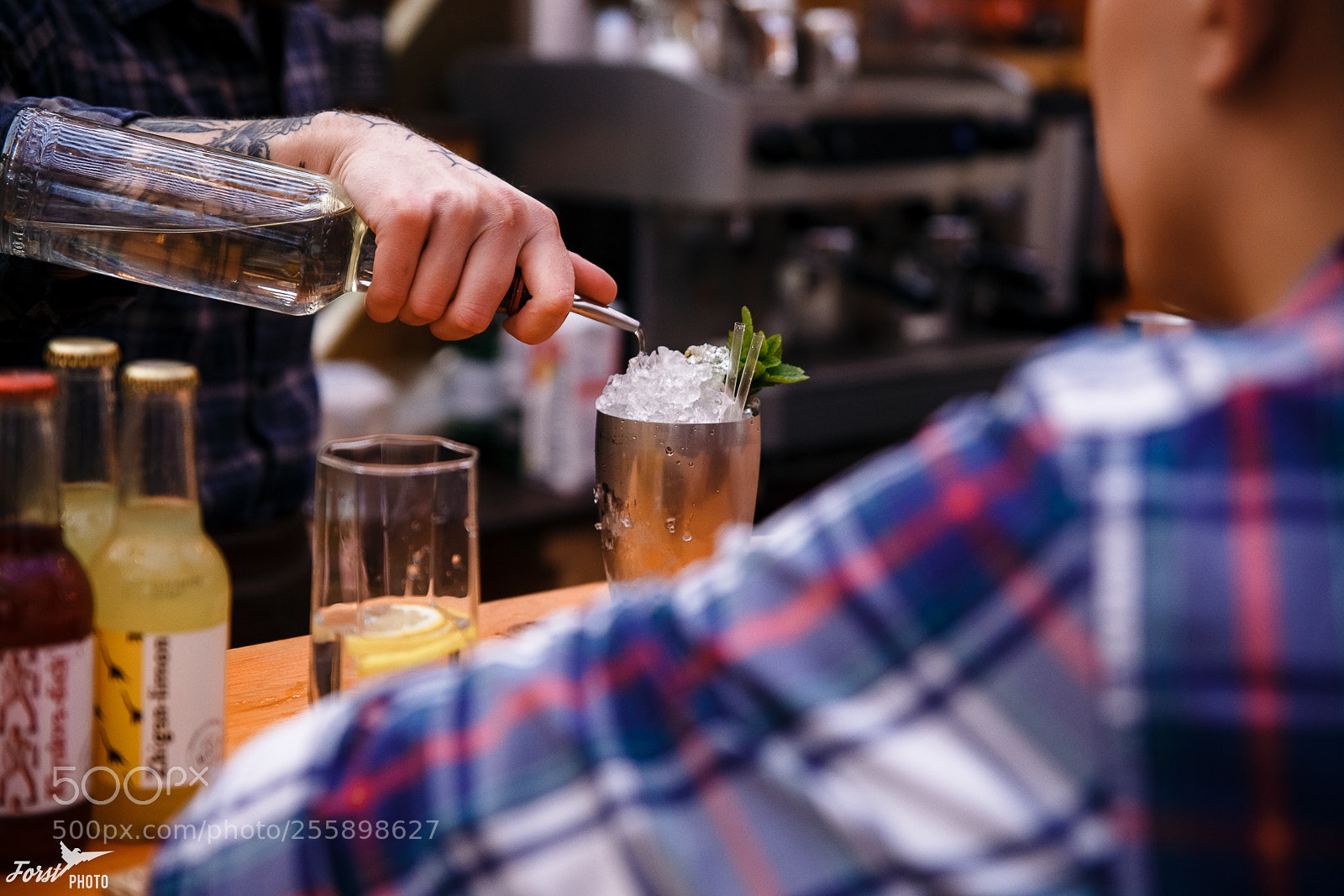 Canon EOS 6D sample photo. Nightclub photography