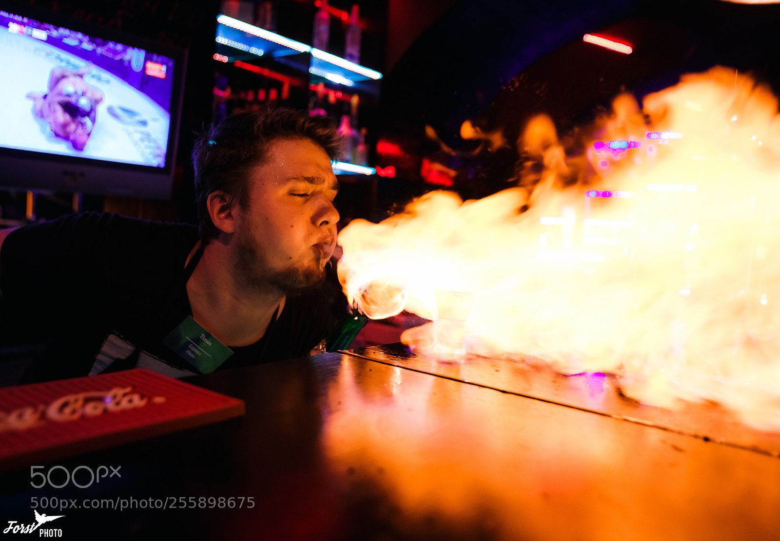 Canon EOS 6D sample photo. Nightclub photography
