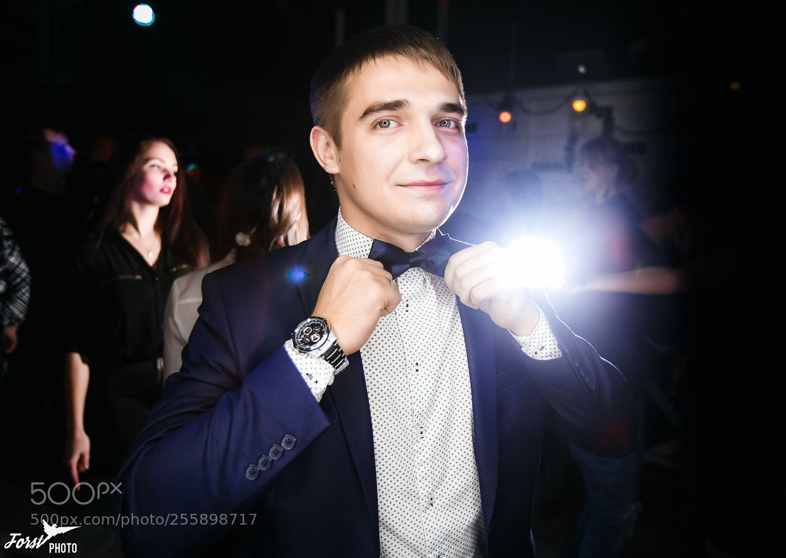 Canon EOS 6D sample photo. Nightclub photography