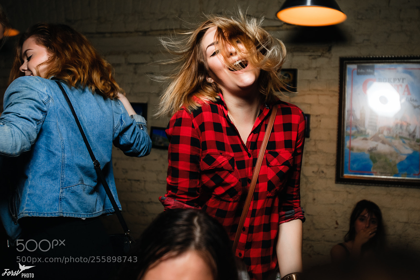 Canon EOS 6D sample photo. Nightclub photography