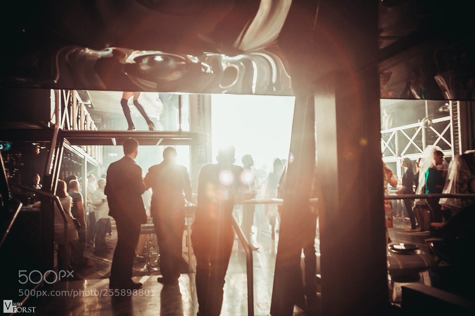 Canon EOS 5D Mark II sample photo. Nightclub photography