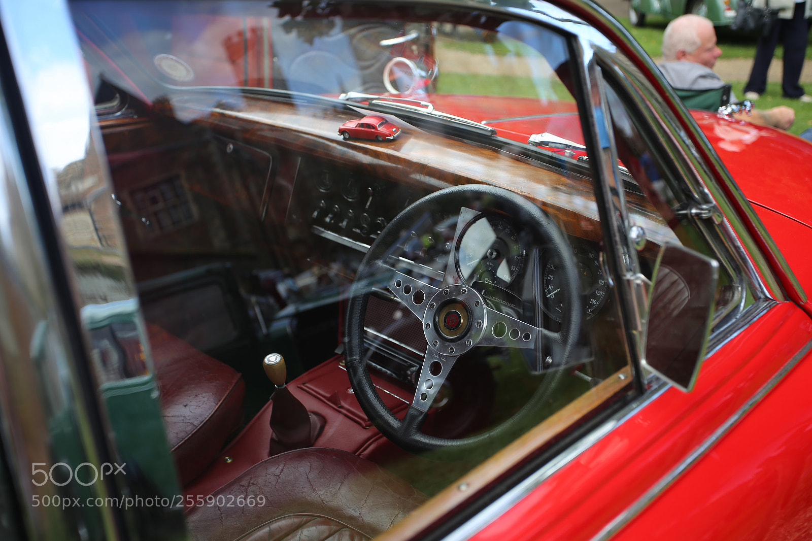 Canon EOS 6D + Canon EF 17-40mm F4L USM sample photo. Cambridge classic car club photography