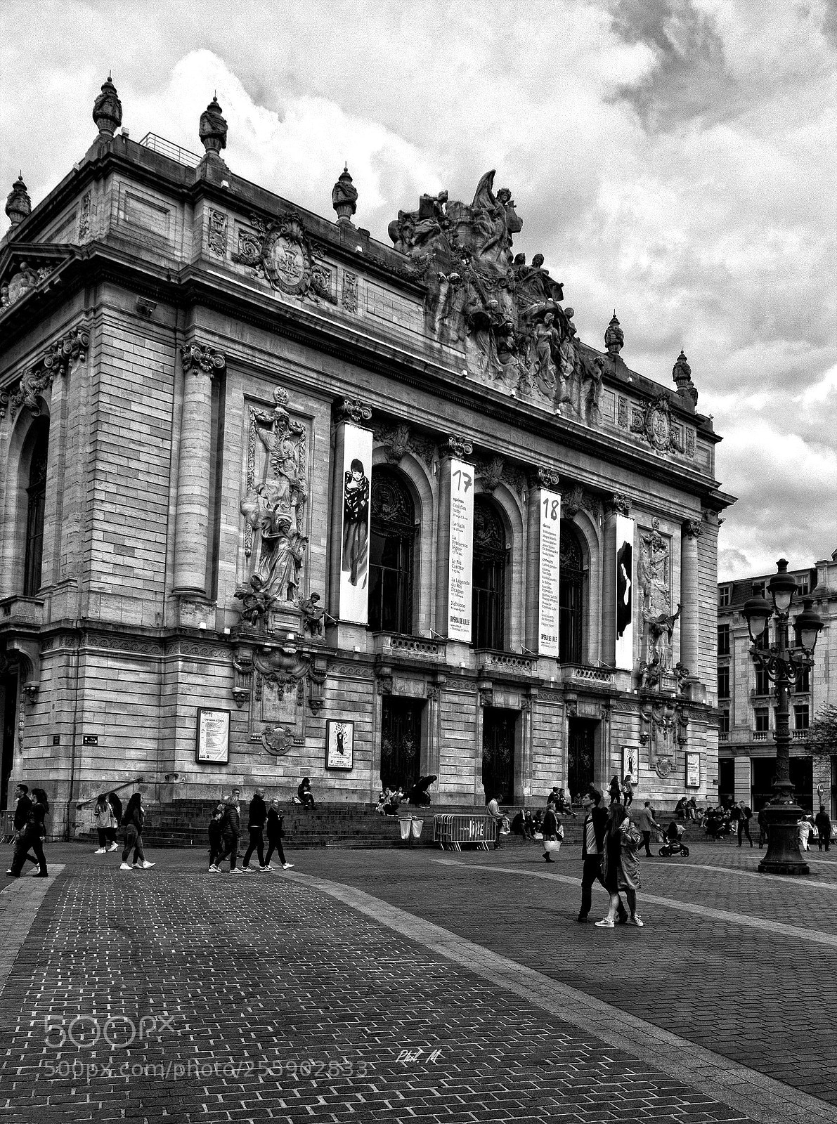 Canon EOS 1200D (EOS Rebel T5 / EOS Kiss X70 / EOS Hi) sample photo. Place de l'opéra photography