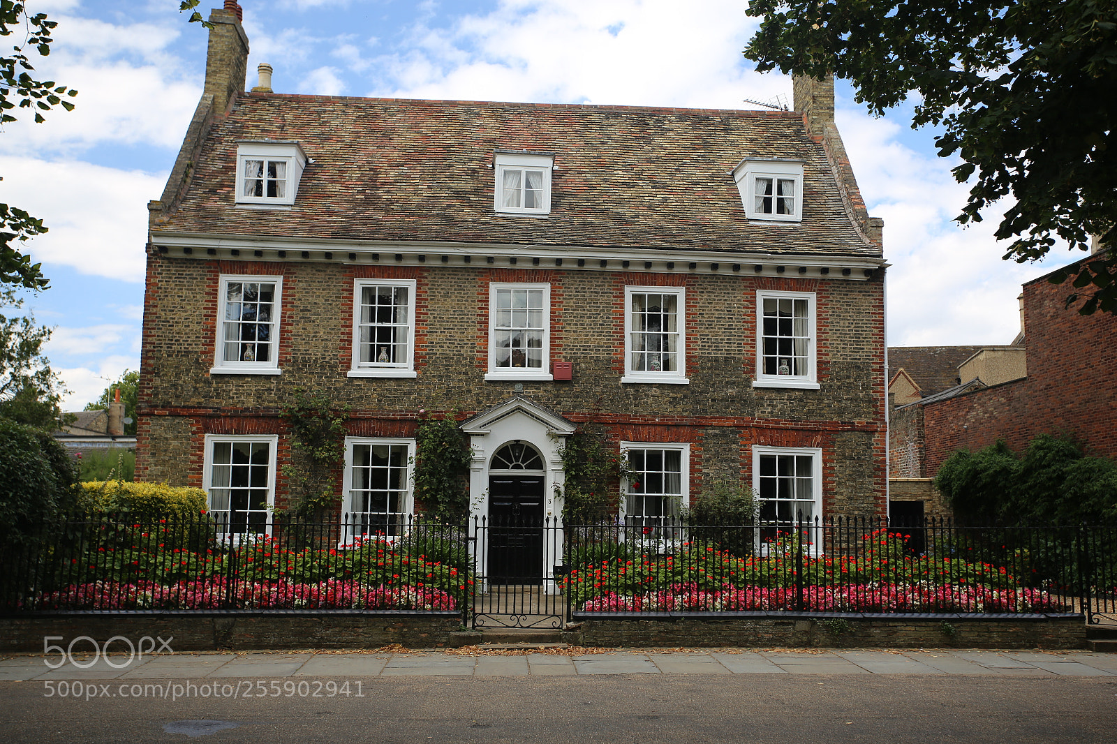 Canon EOS 6D + Canon EF 17-40mm F4L USM sample photo. Cambridge classic car club photography