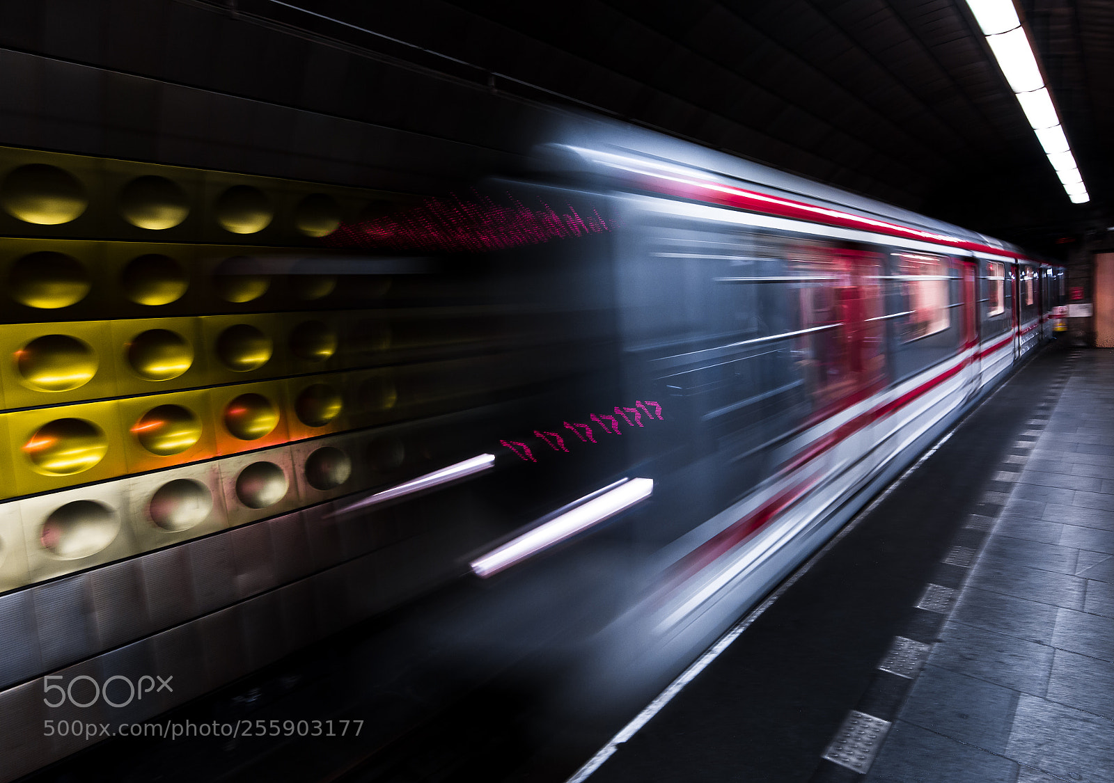 Canon EOS 6D sample photo. Rush hour photography