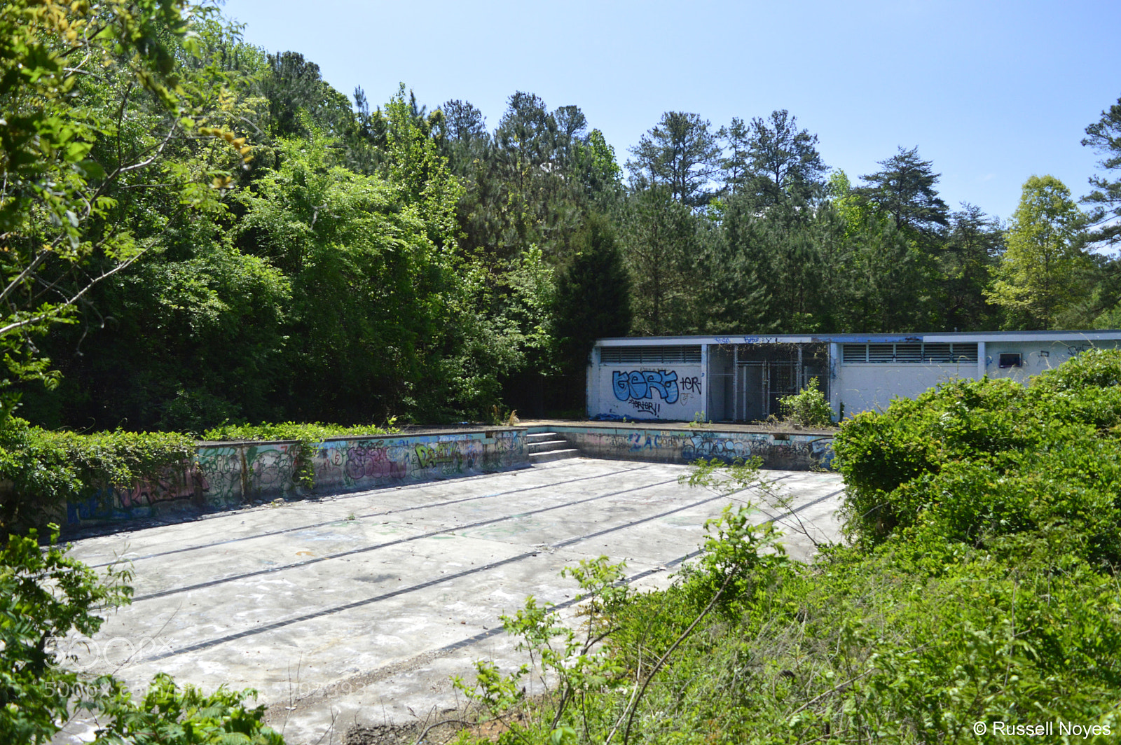 Nikon D3200 sample photo. Pools closed photography