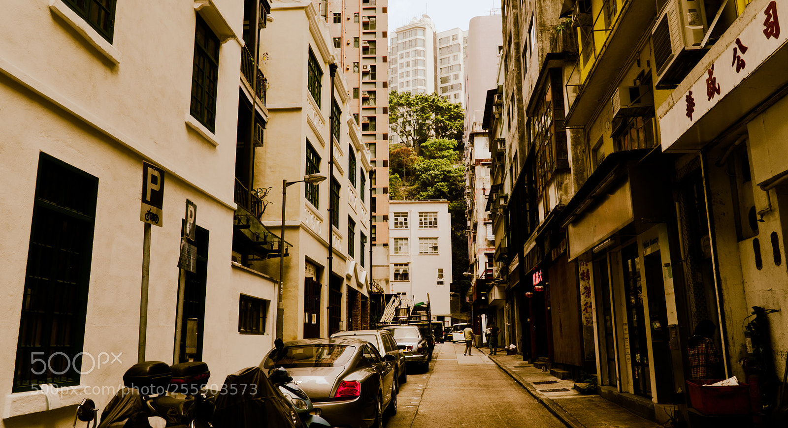 Sony a6000 sample photo. Street in the 80s photography