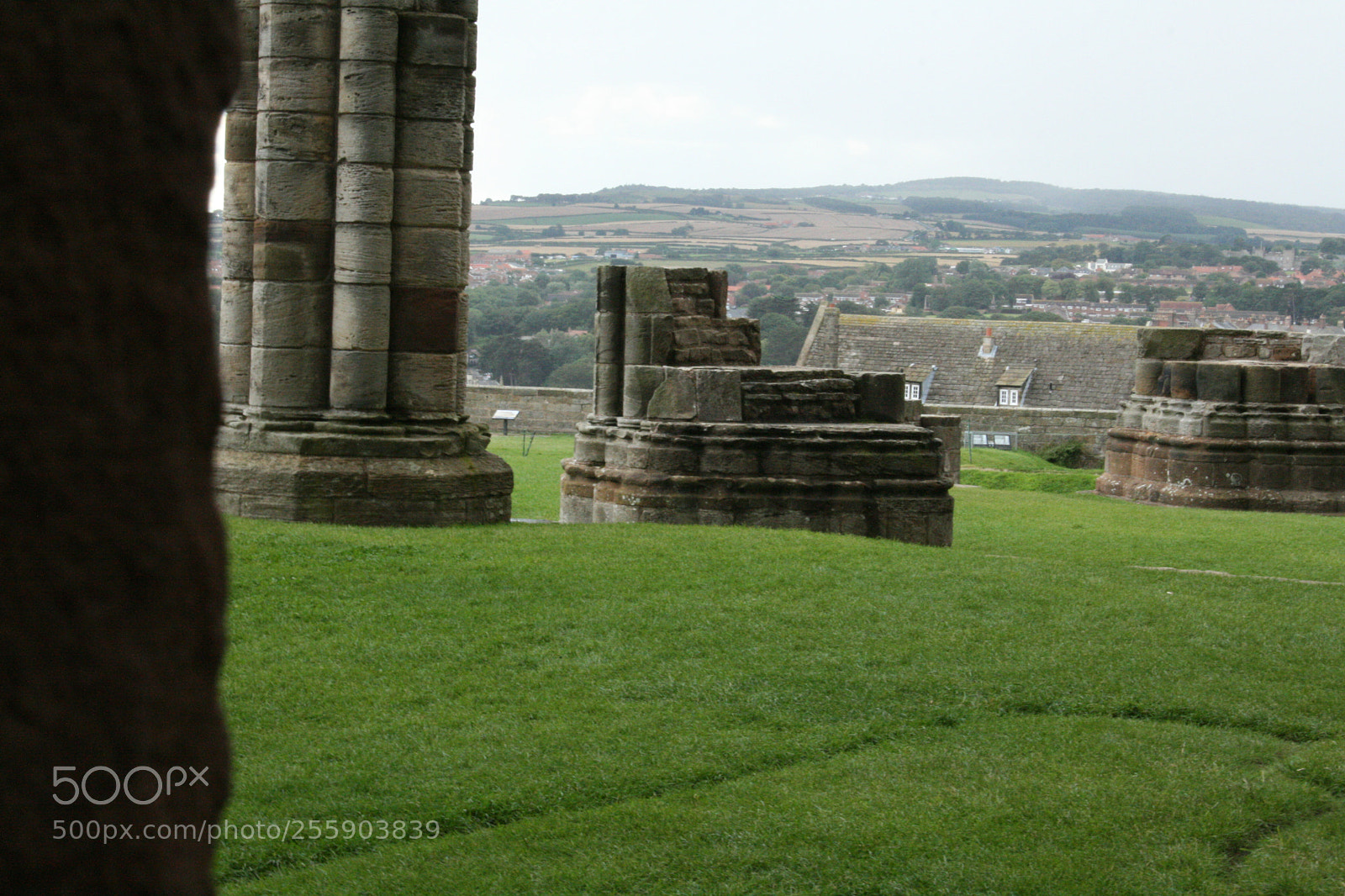 Canon EF-S 18-55mm F3.5-5.6 II sample photo. Whitby abbey photography