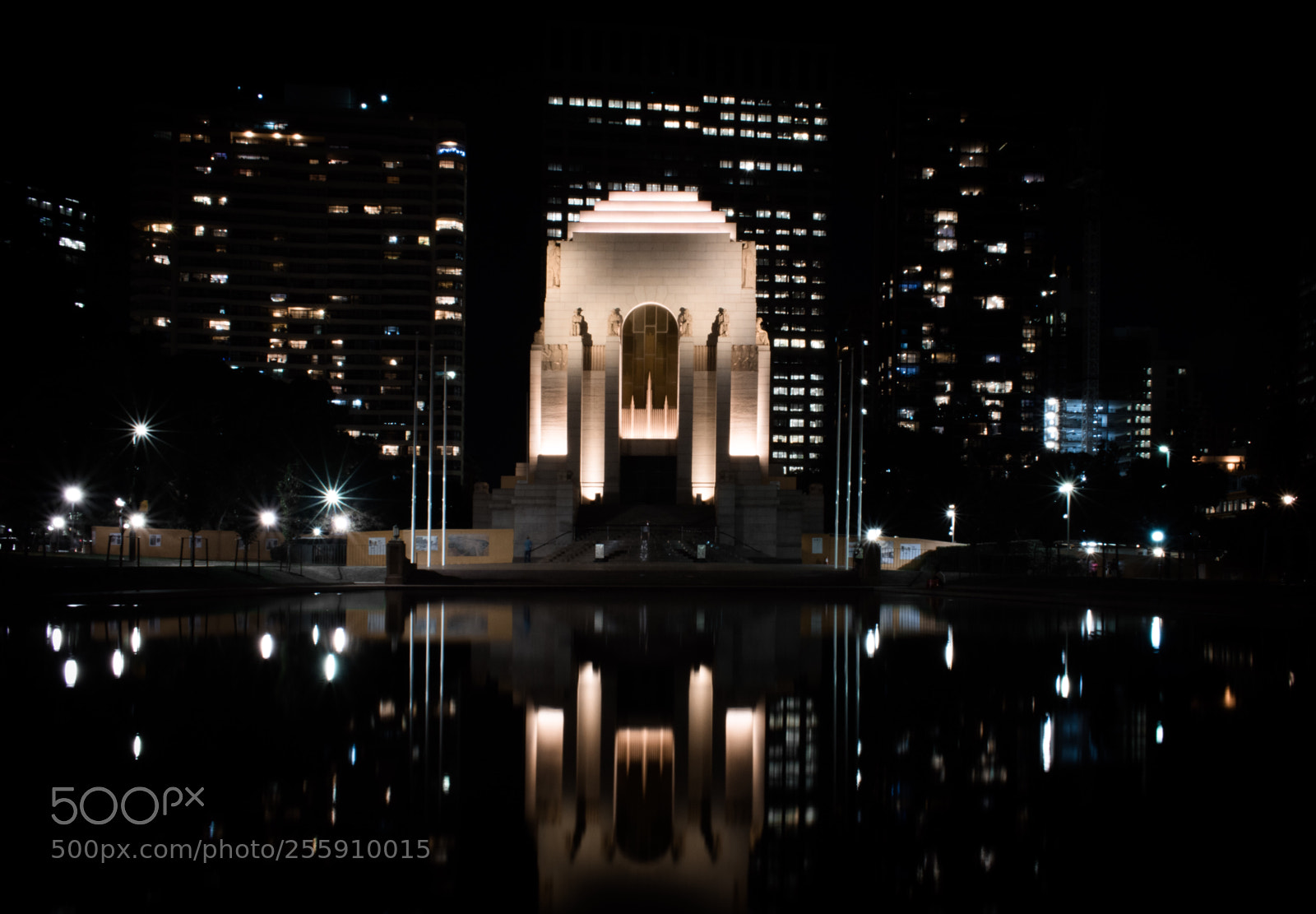 Nikon D5600 sample photo. Anzac memorial at night photography