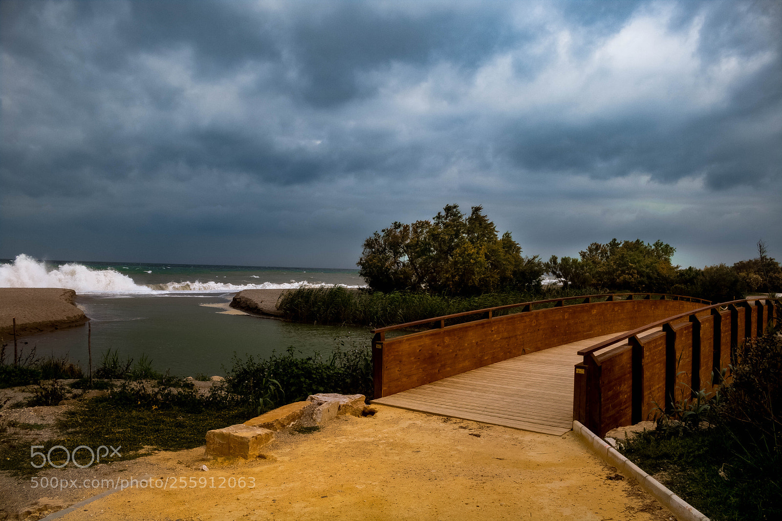 Canon EOS 750D (EOS Rebel T6i / EOS Kiss X8i) sample photo. Puente a la playa photography