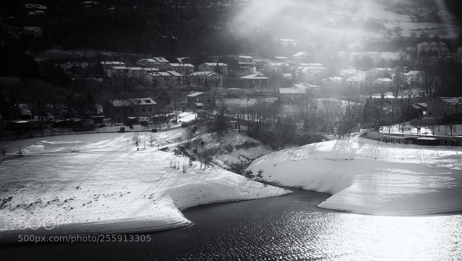 Nikon D610 sample photo. Morning on fiastra lake. photography