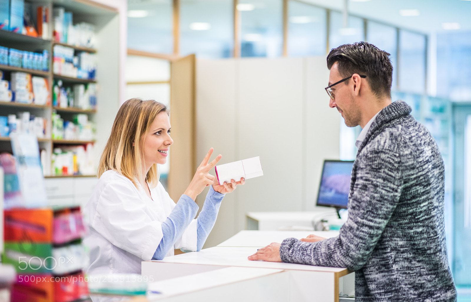 Nikon D5 sample photo. Female pharmacist serving a photography