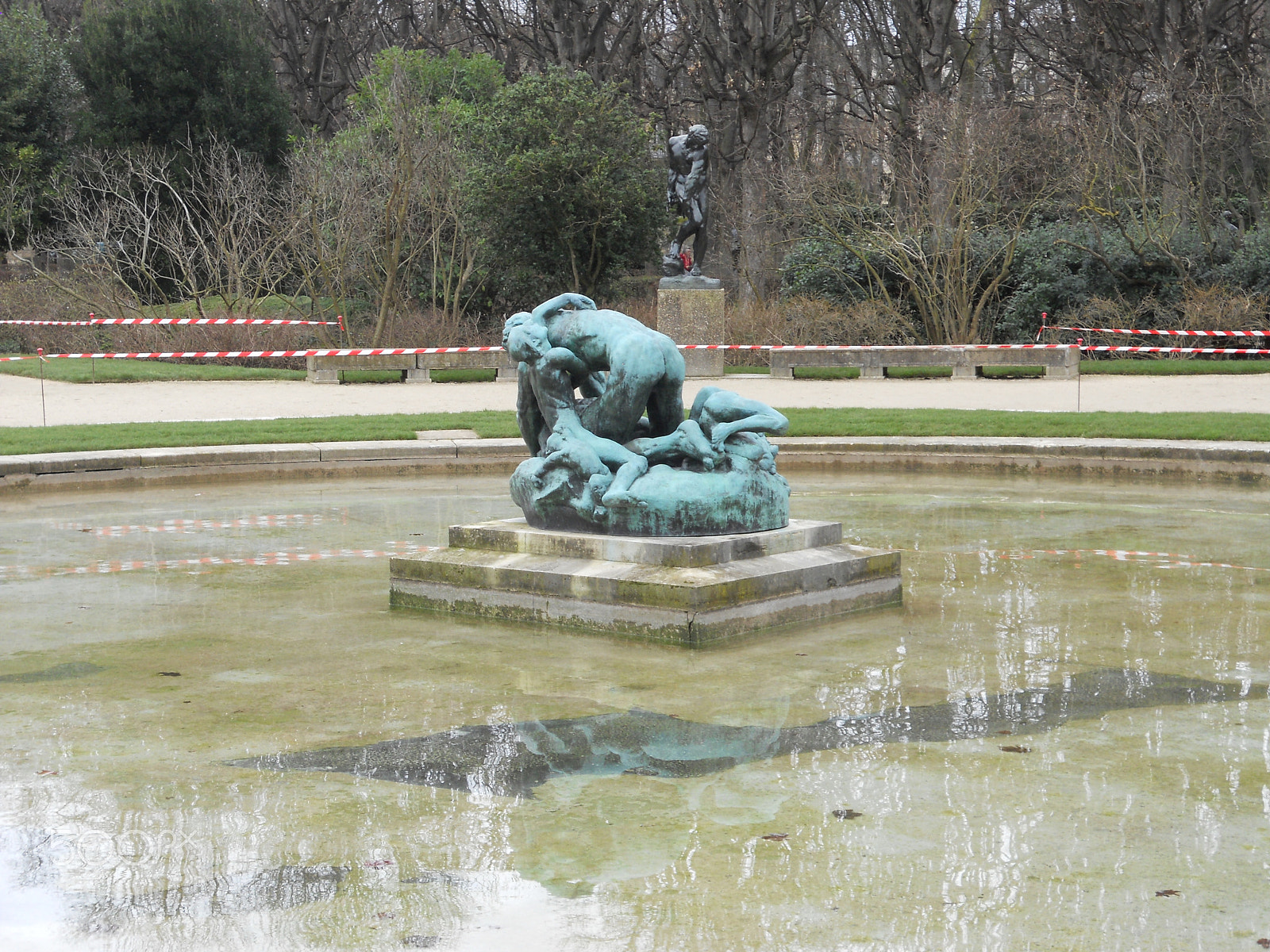 Nikon COOLPIX S2500 sample photo. Trip to paris, france, february 2016 photography