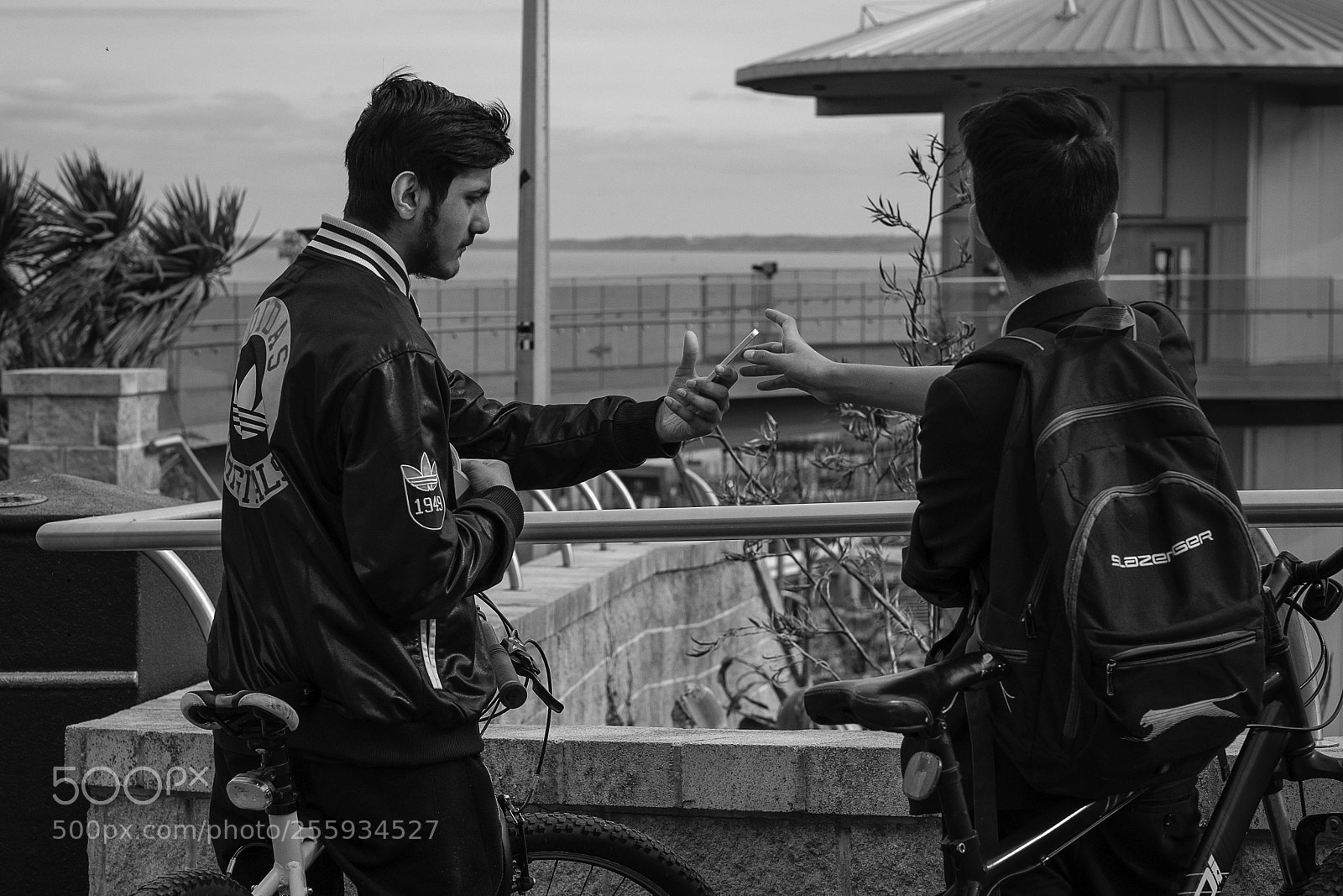 Fujifilm X-T2 sample photo. The handover! photography