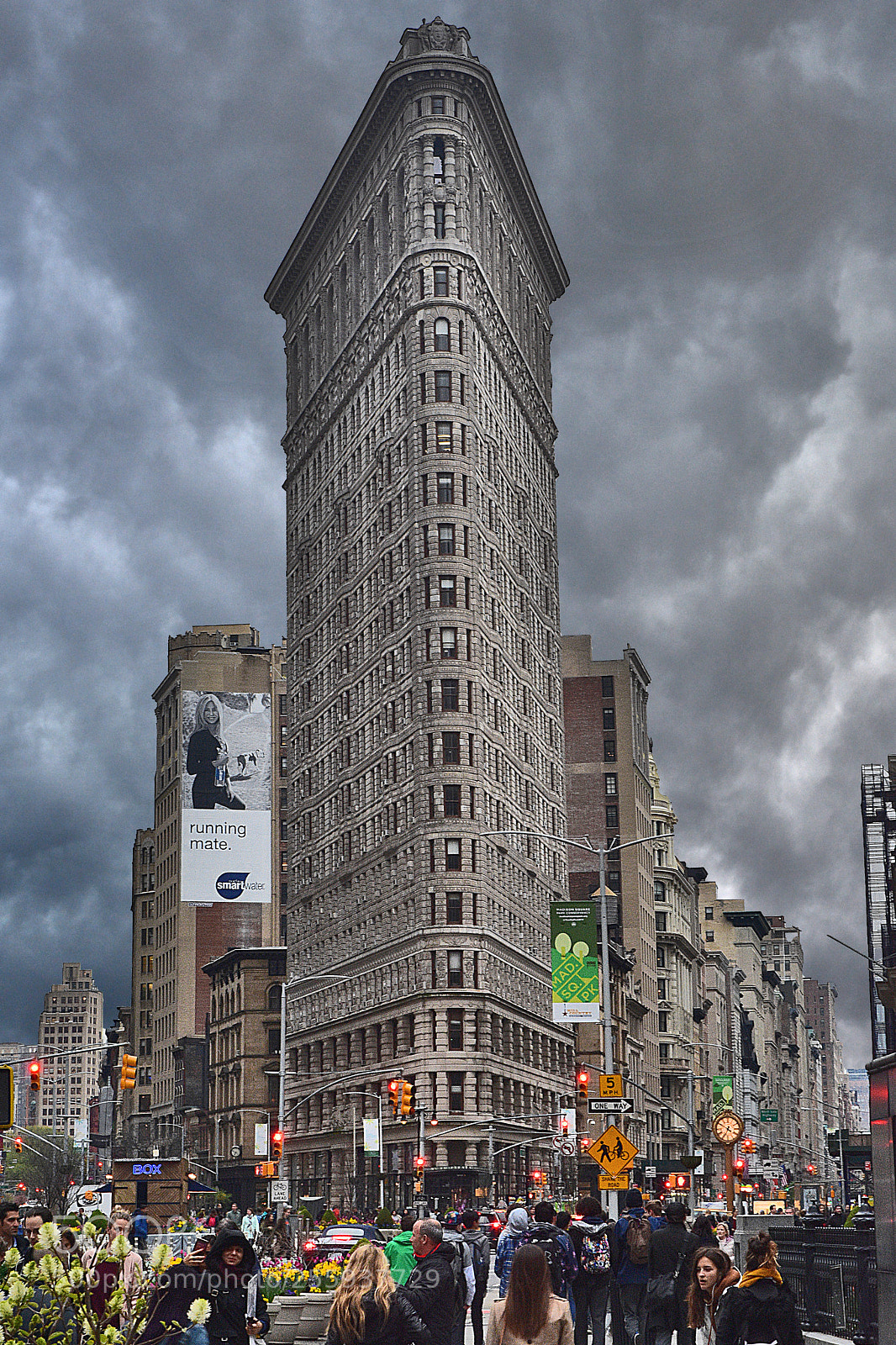 Nikon D3400 sample photo. Flat iron building photography