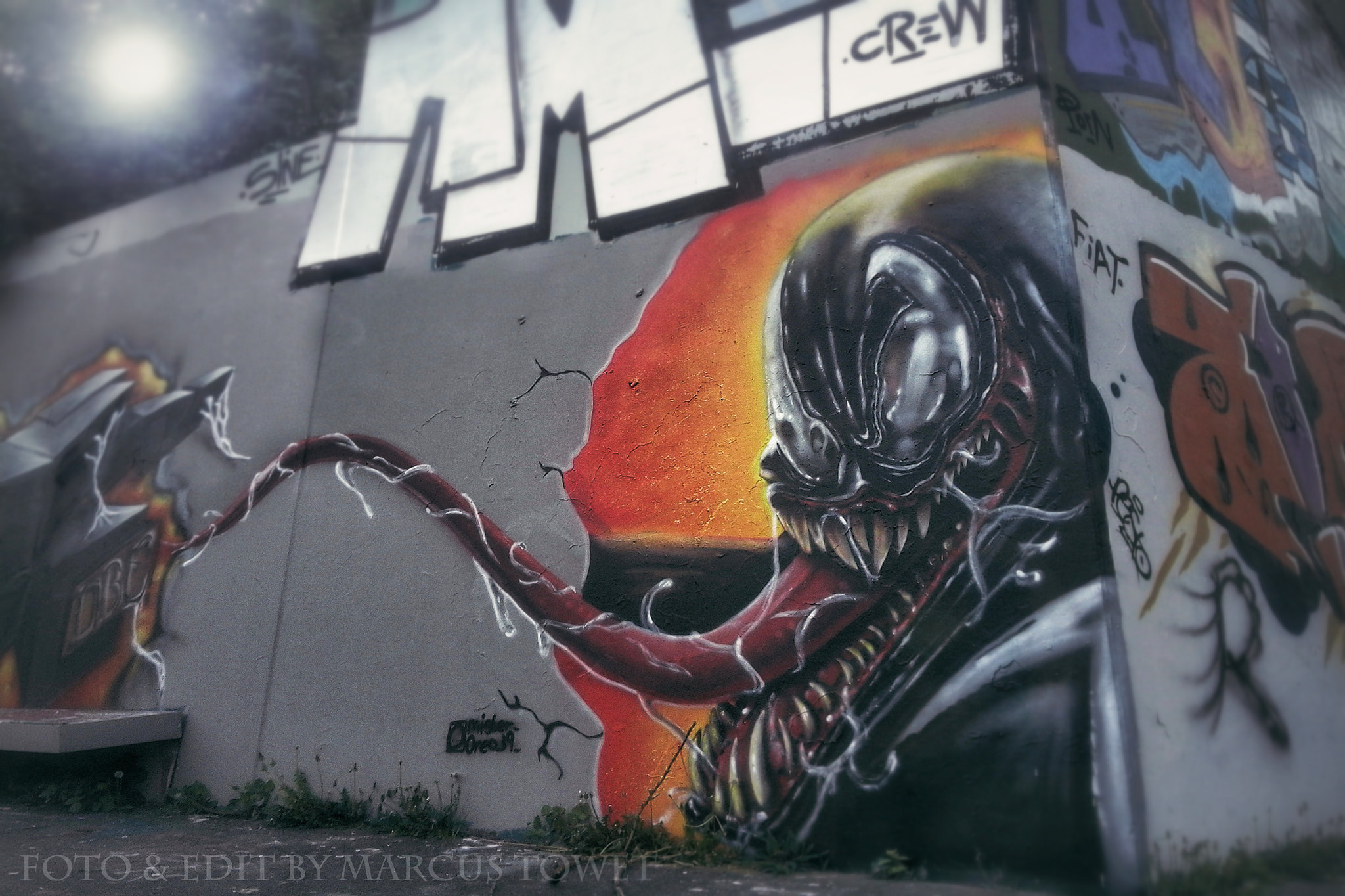 Samsung Galaxy J1 sample photo. Street art (alien) photography
