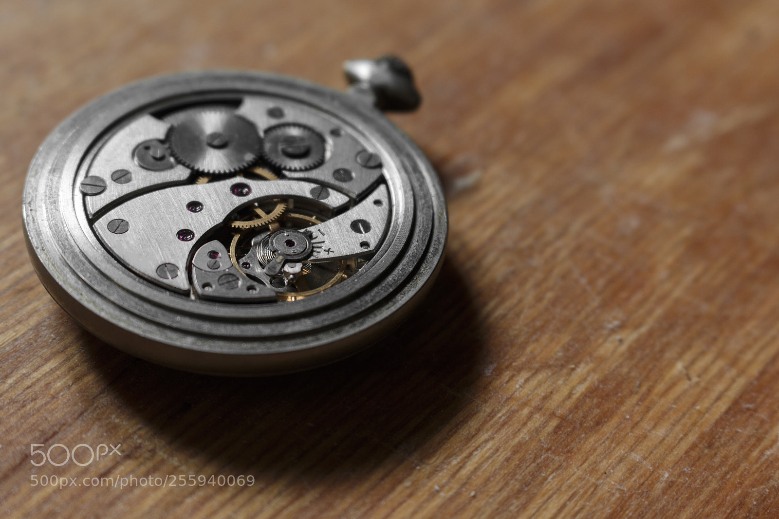 Canon EOS 70D sample photo. Mechanism of old pocket photography