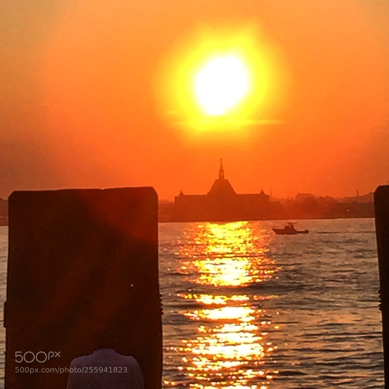 Apple iPhone 6 Plus sample photo. Liberty sunset!!  photography
