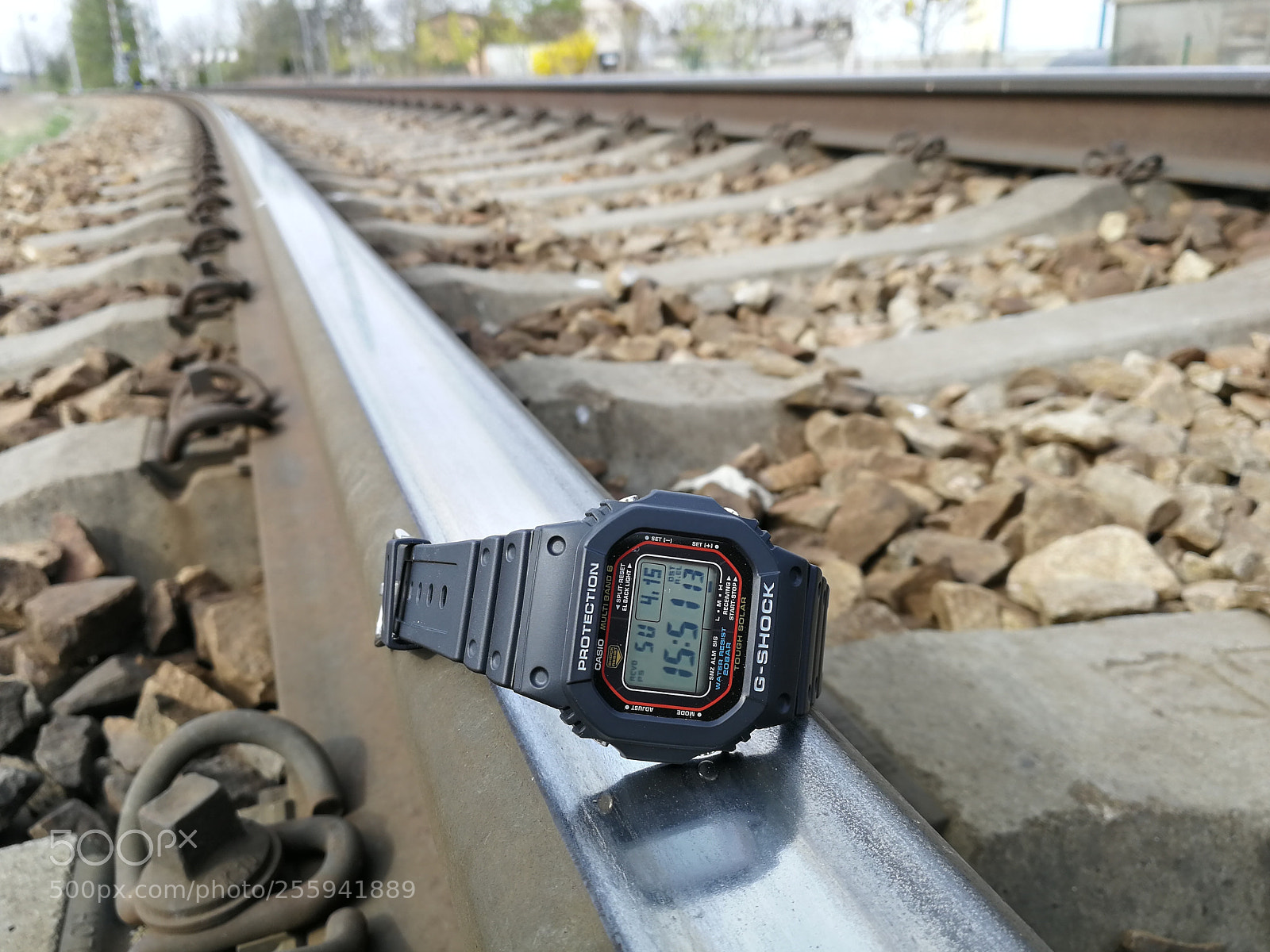 HUAWEI P10 sample photo. ....waiting for a train photography