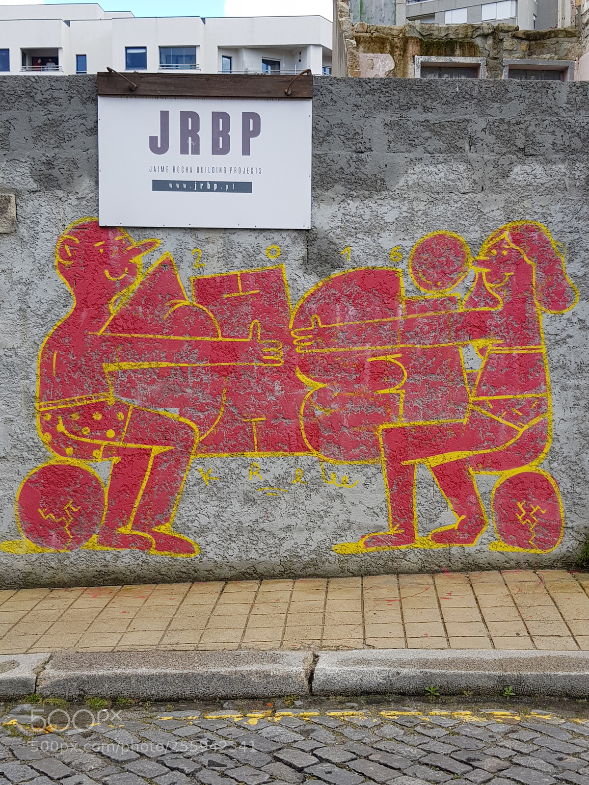 Samsung Galaxy S8 sample photo. Street art from porto photography