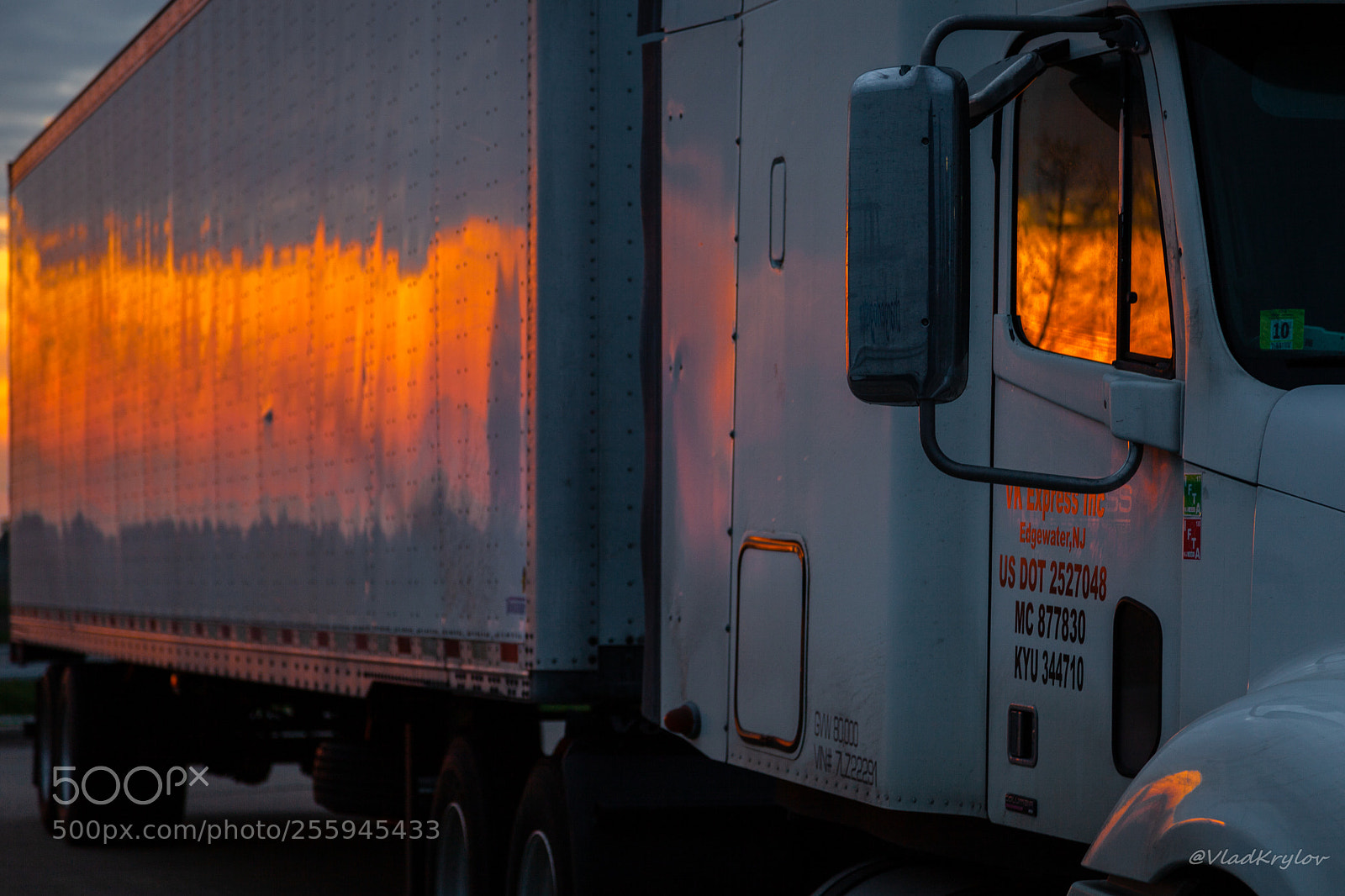 Canon EOS 5D Mark II sample photo. Sunset. photography