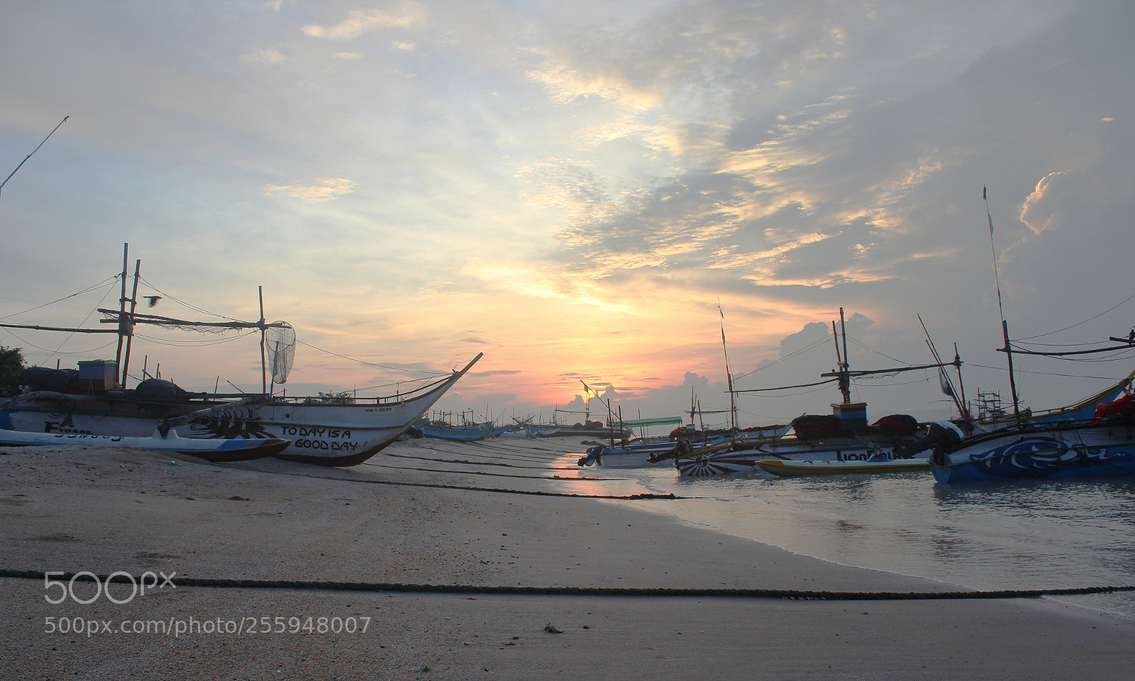 Canon EOS 1300D (EOS Rebel T6 / EOS Kiss X80) sample photo. Dawn photography