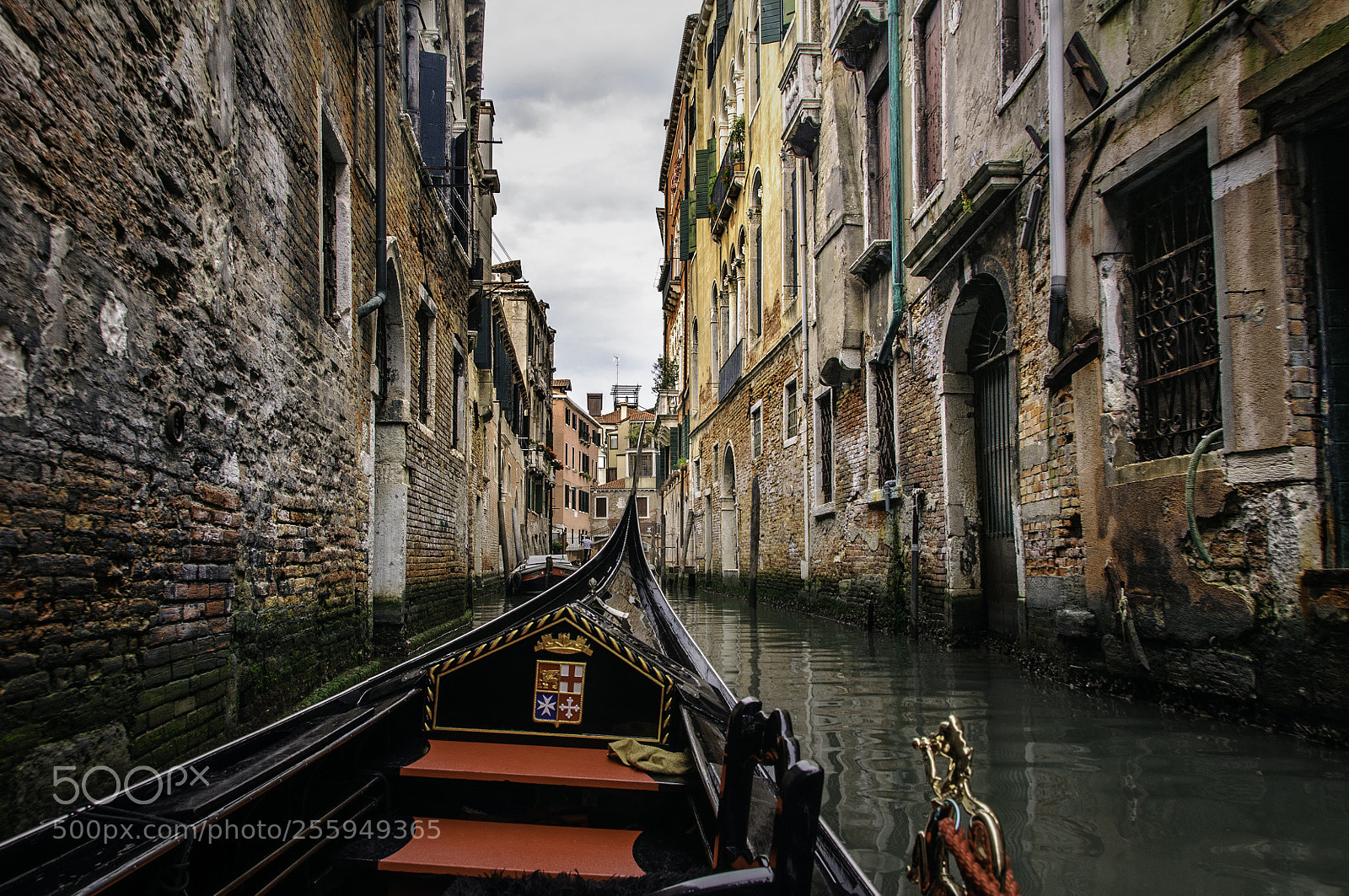 Nikon D90 sample photo. Gondola ride at sestieri photography