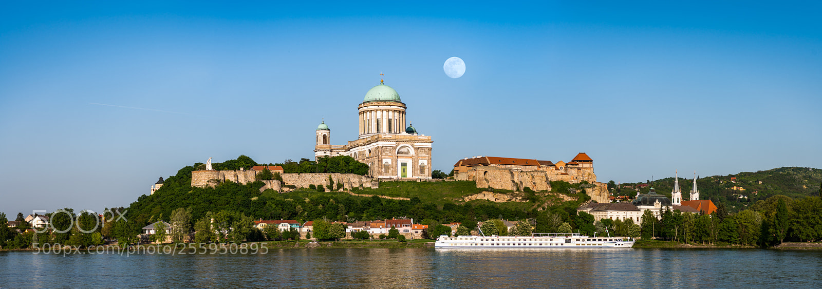 Nikon D850 sample photo. The basilica in esztergom photography