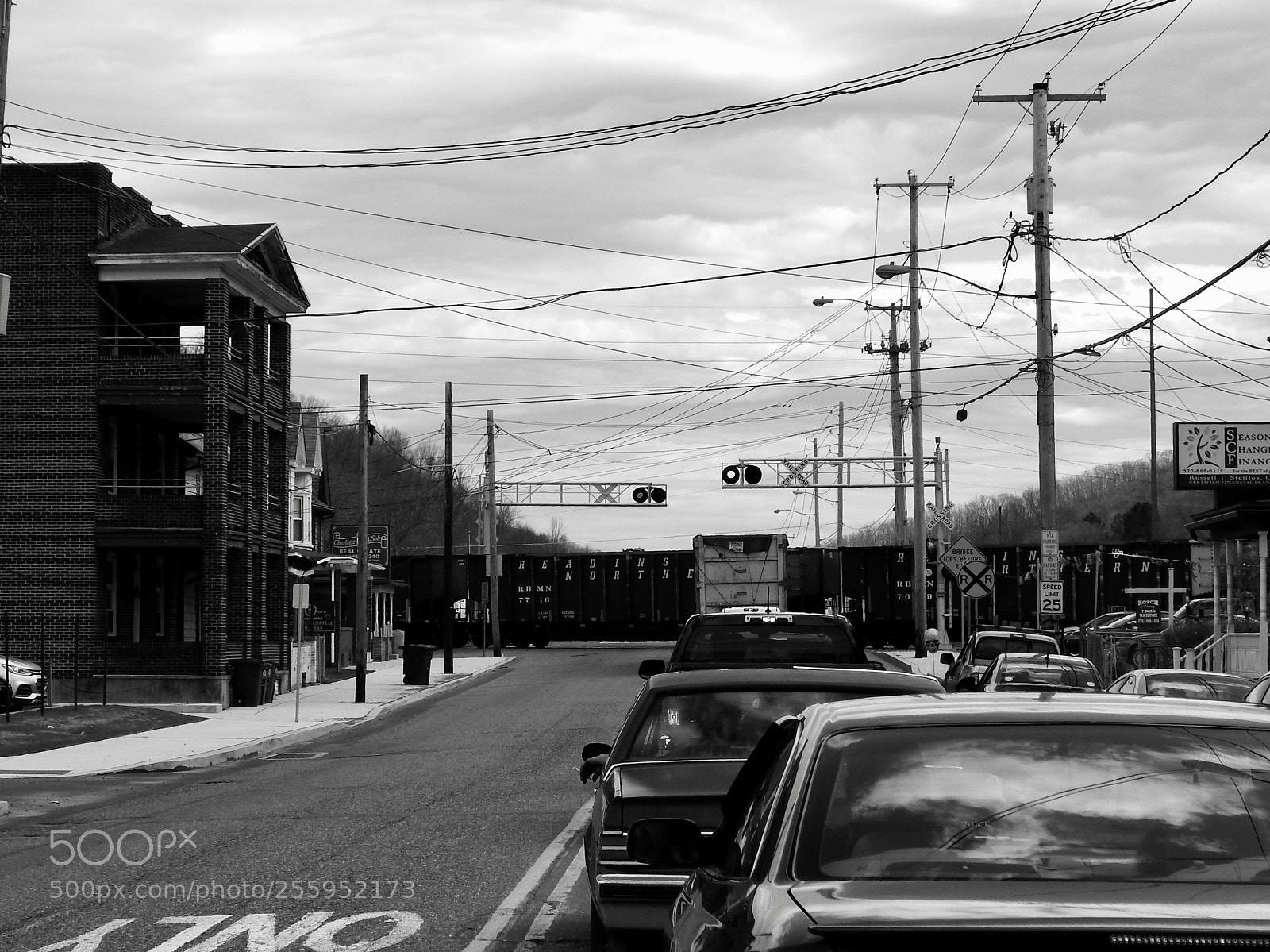 Nikon Coolpix L820 sample photo. When the train comes photography